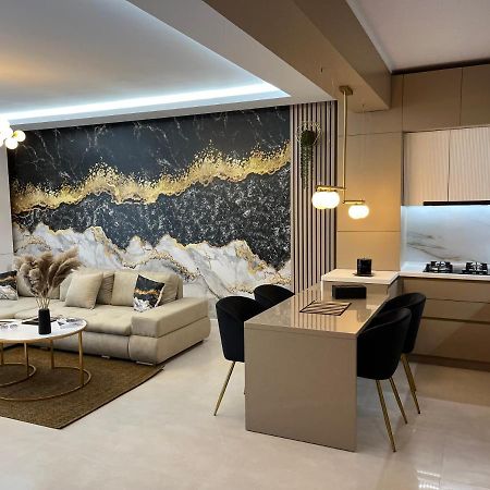 Sas 2 Luxury Apartments Мамая Екстер'єр фото