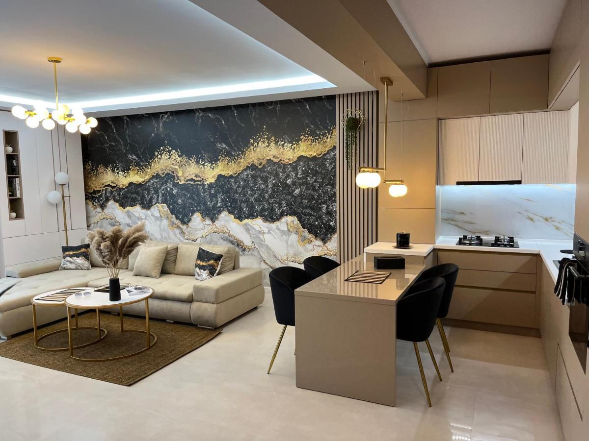 Sas 2 Luxury Apartments Мамая Екстер'єр фото