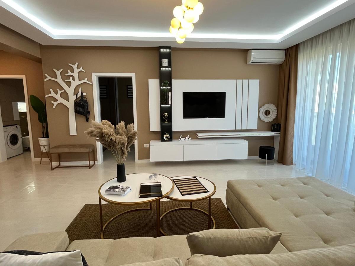 Sas 2 Luxury Apartments Мамая Екстер'єр фото